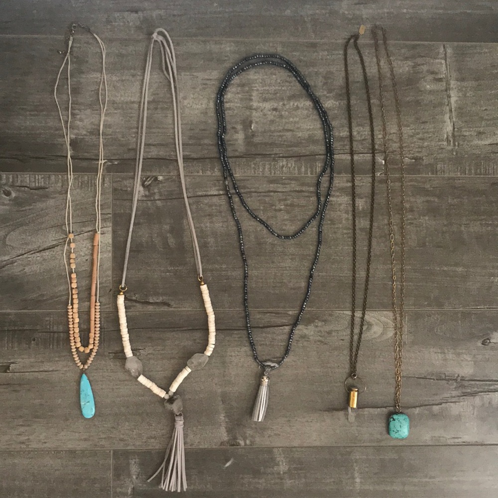 Statement necklaces, 5 necklaces